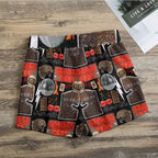 Coyote ugly collage Shorts