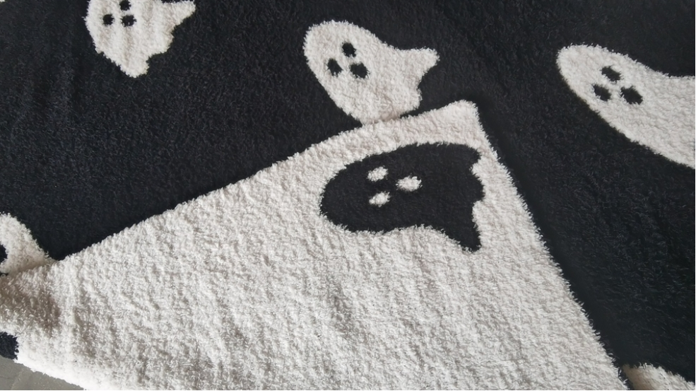 Black ghost blanket