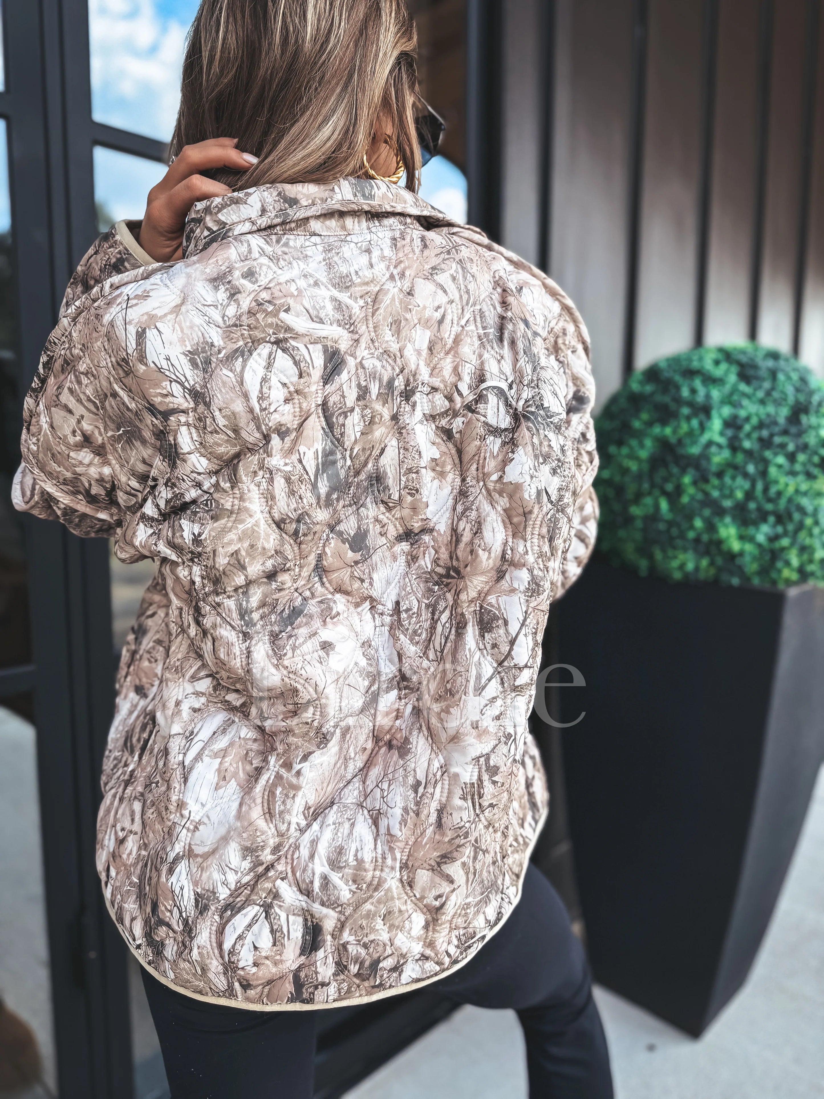 Cozy Cloud Jacket in Dark Camo