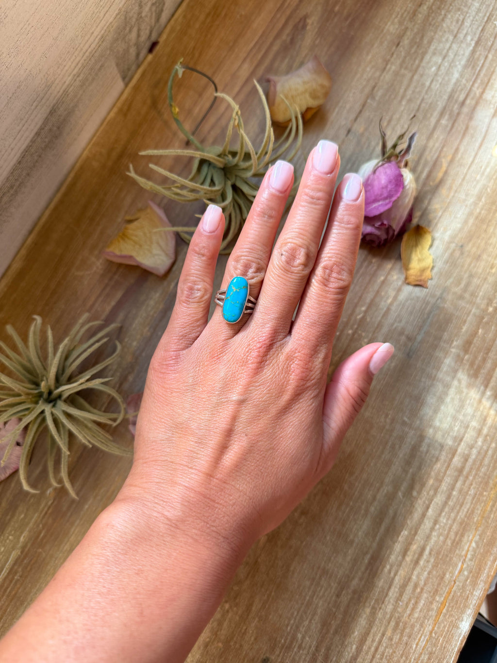 Kingman Turquoise Sterling Silver Ring – Size 7