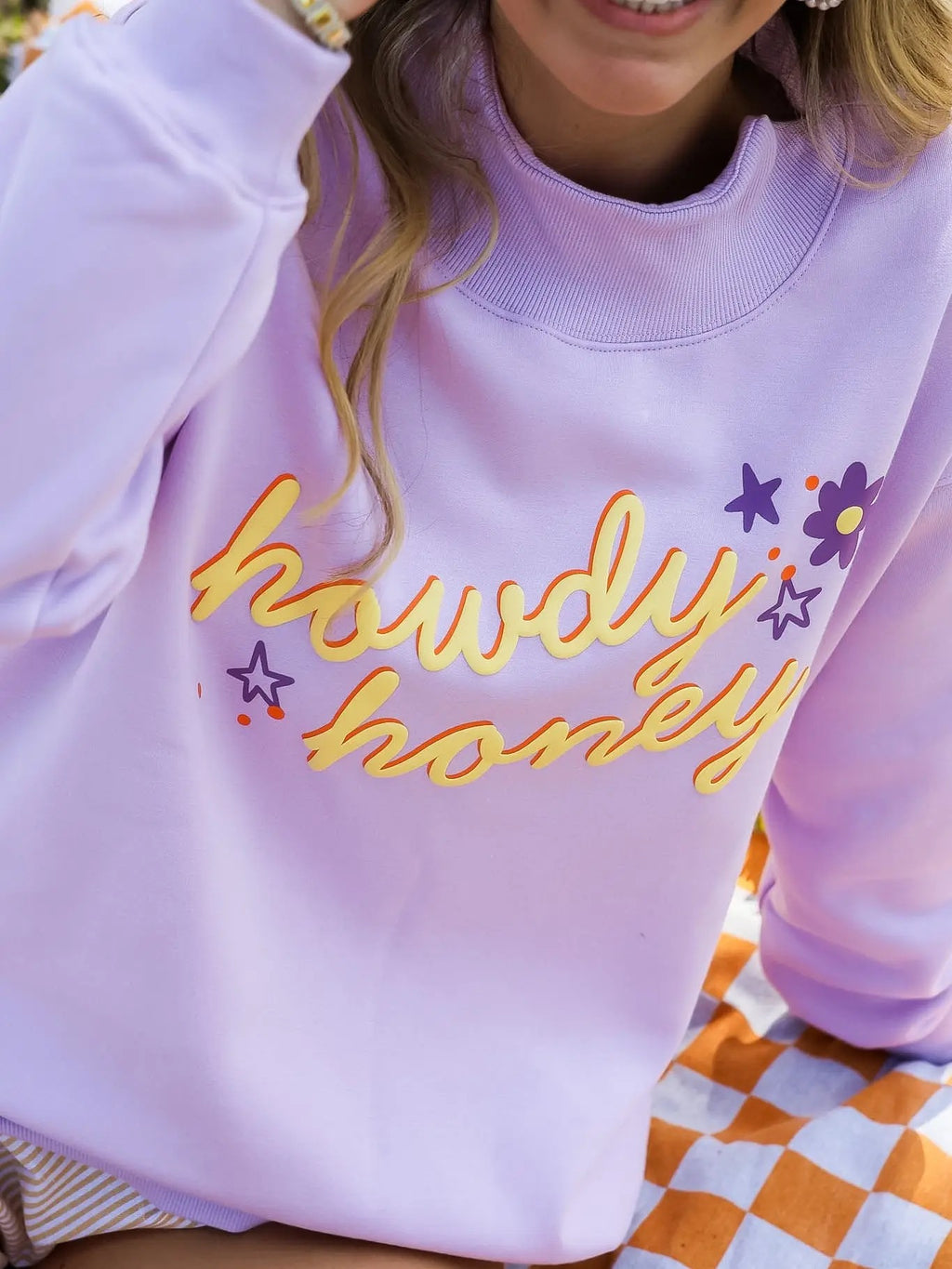 Howdy Honey Mockneck