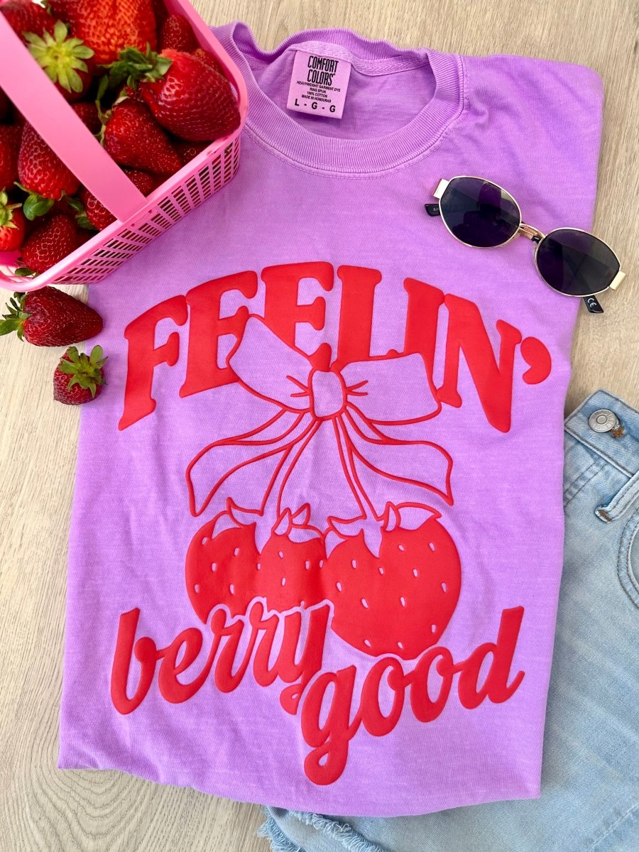 PUFF 'Berries & Bows' T-Shirt